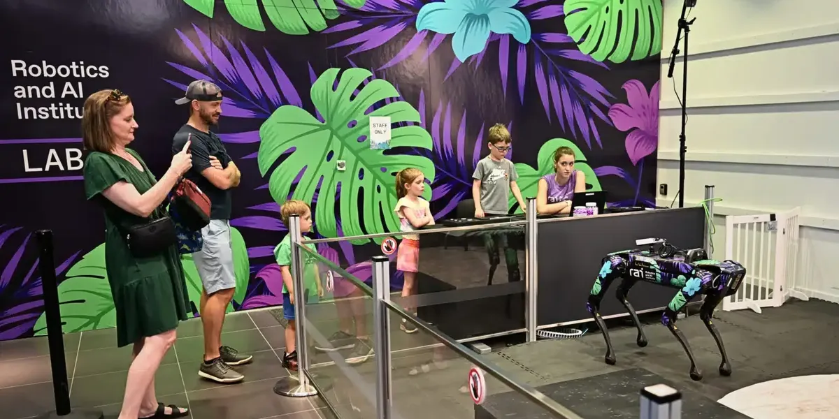 Boston Dynamics Spot’s Interaction With the Public