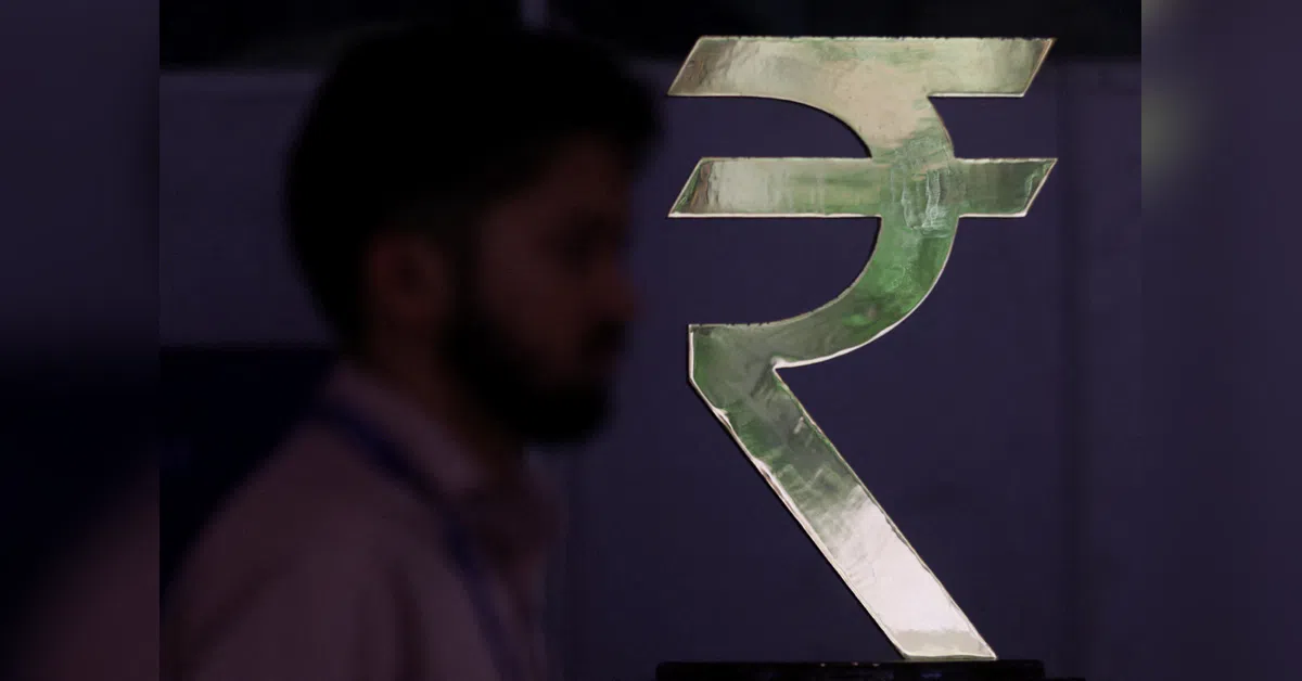 Rupee falls 15 paise to 95.56 against US dollar during early trade | Finance News