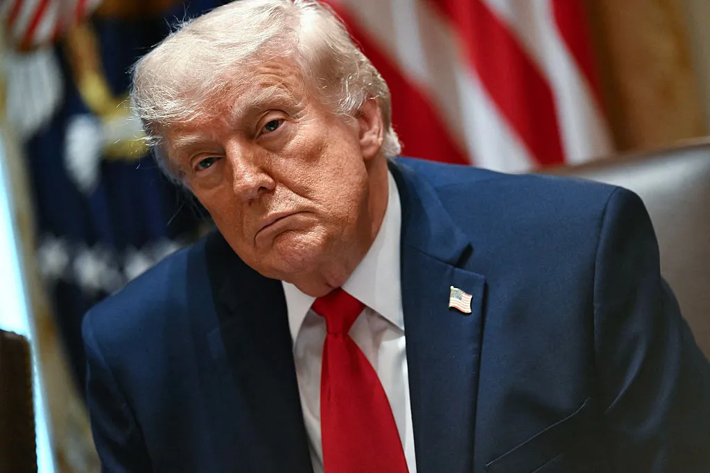 Trump signs narrower executive order on AI oversight after industry objections 